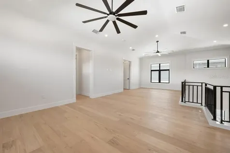 527 Venice Lane Sarasota FL 34242
