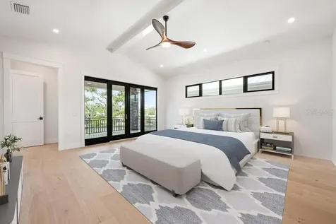 527 Venice Lane Sarasota FL 34242