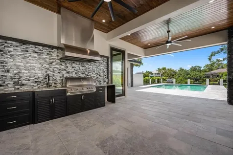 527 Venice Lane Sarasota FL 34242