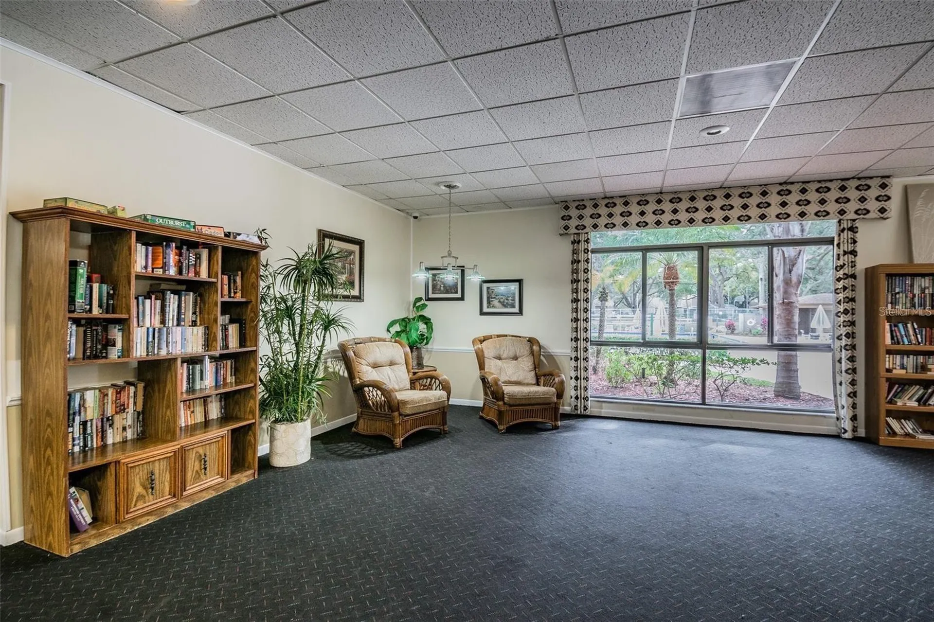 3300 Fox Chase Circle N Palm Harbor FL 34683