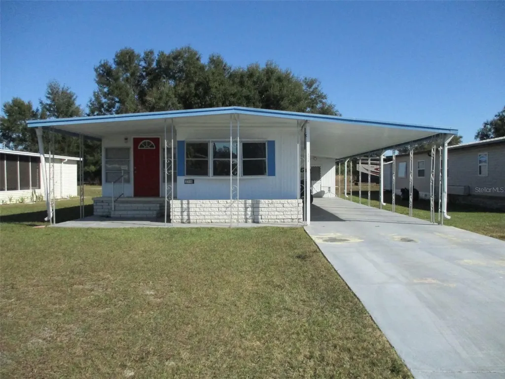 3718 Castle Drive Zephyrhills FL 33540