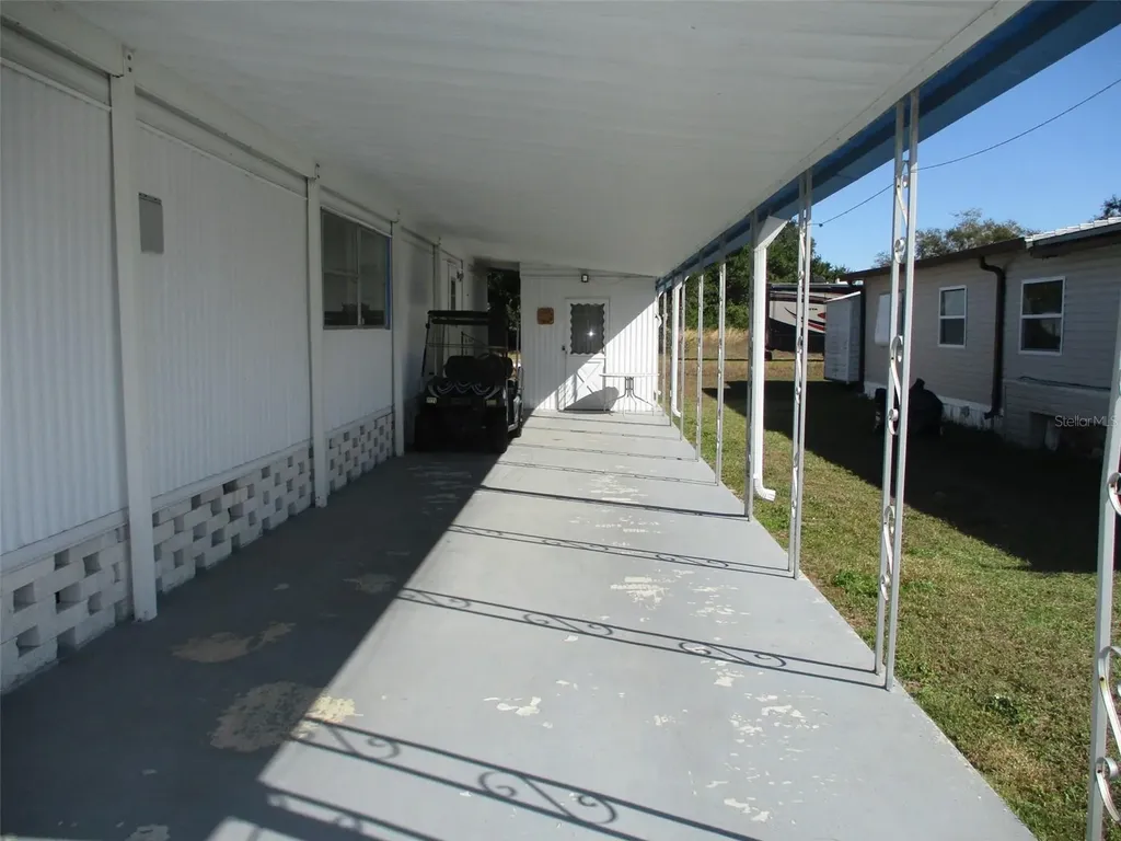 3718 Castle Drive Zephyrhills FL 33540