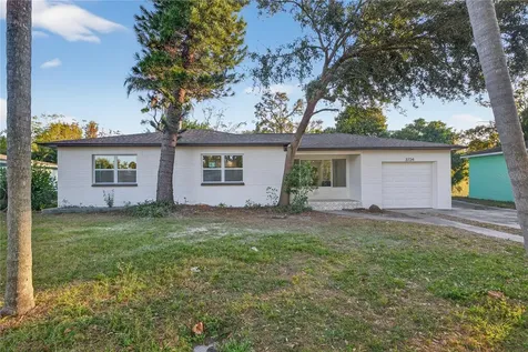 3724 28th Avenue N St Petersburg FL 33713
