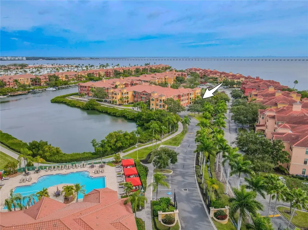 2722 Via Tivoli Clearwater FL 33764