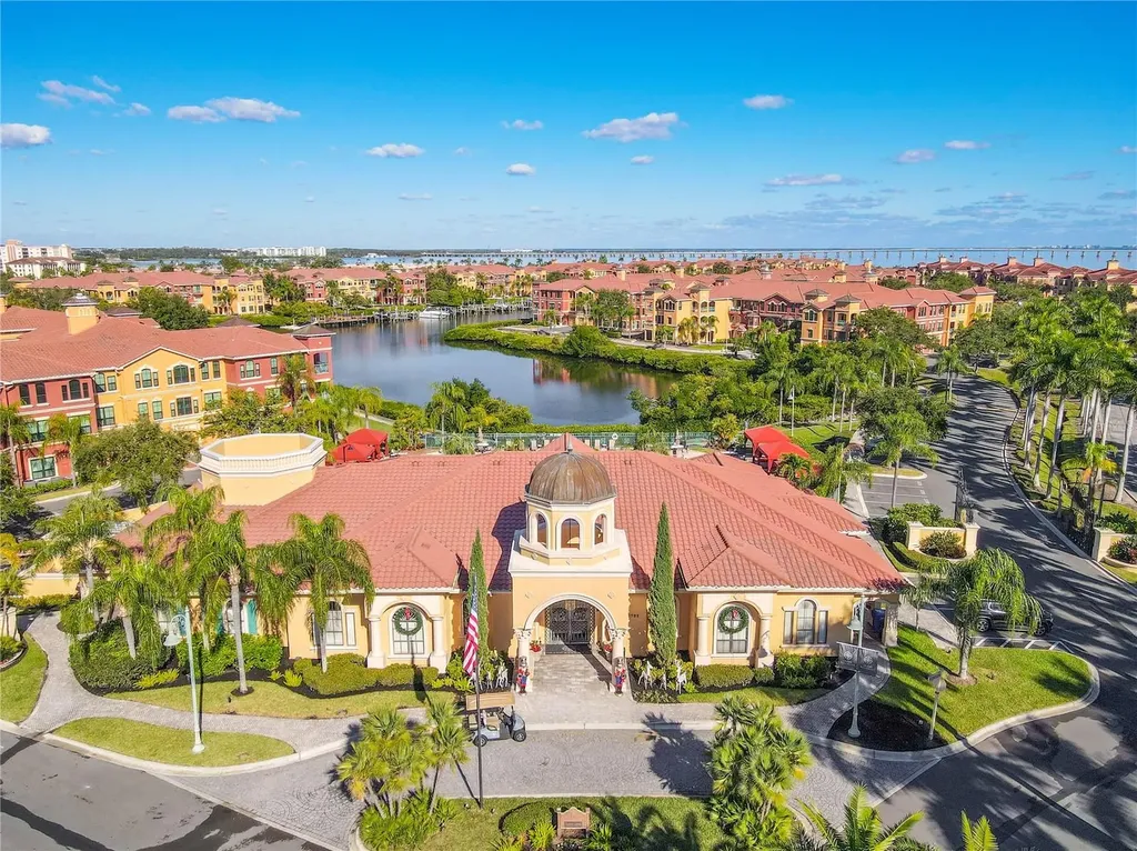 2722 Via Tivoli Clearwater FL 33764
