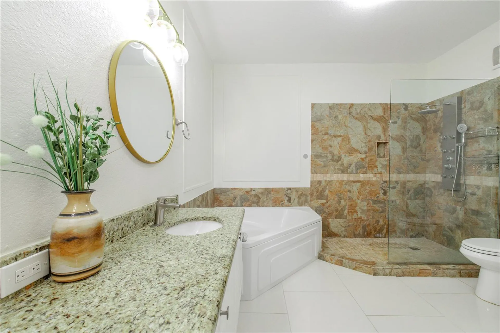 2722 Via Tivoli Clearwater FL 33764