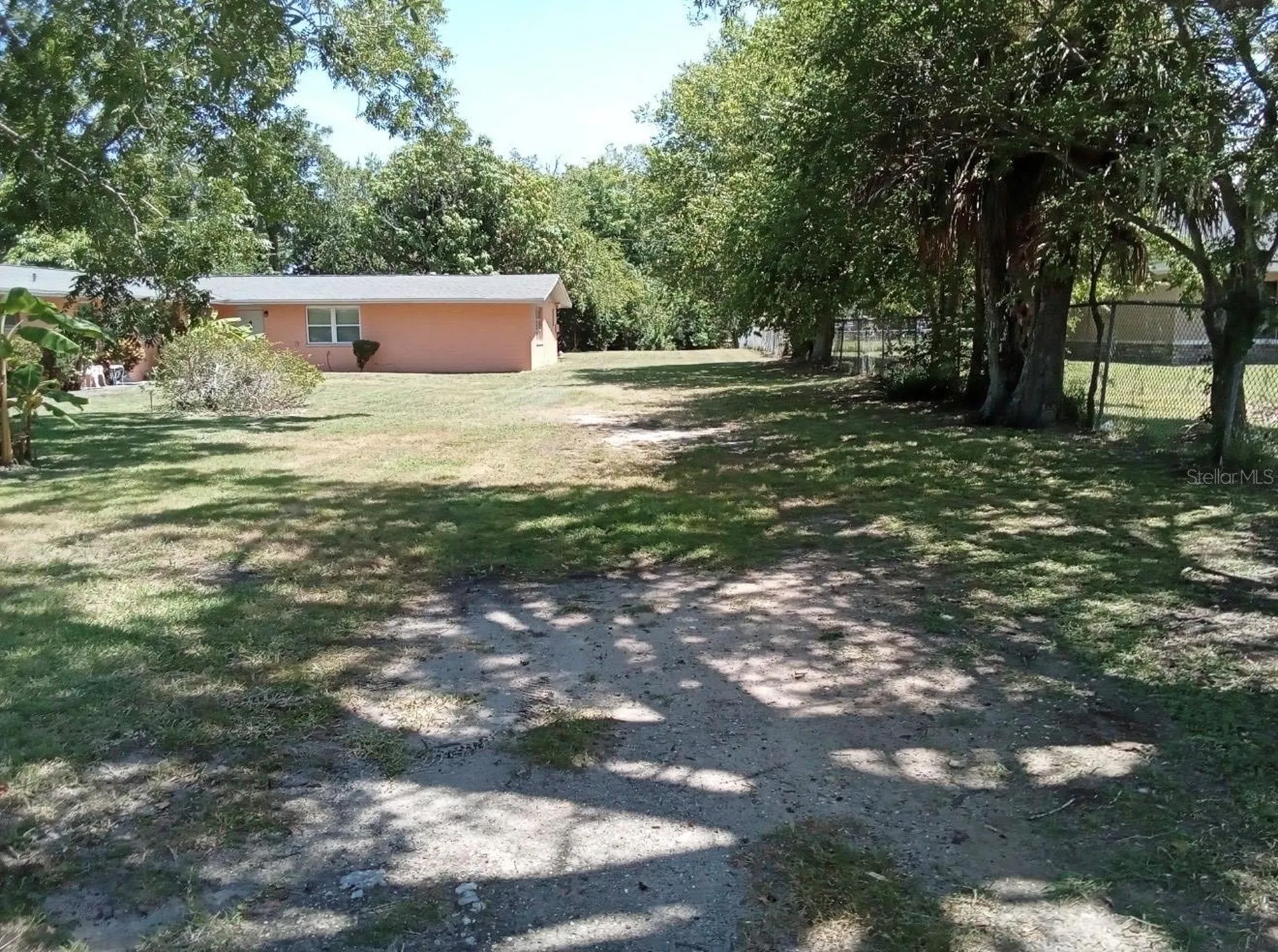 555 Oak Street Daytona Beach FL 32114