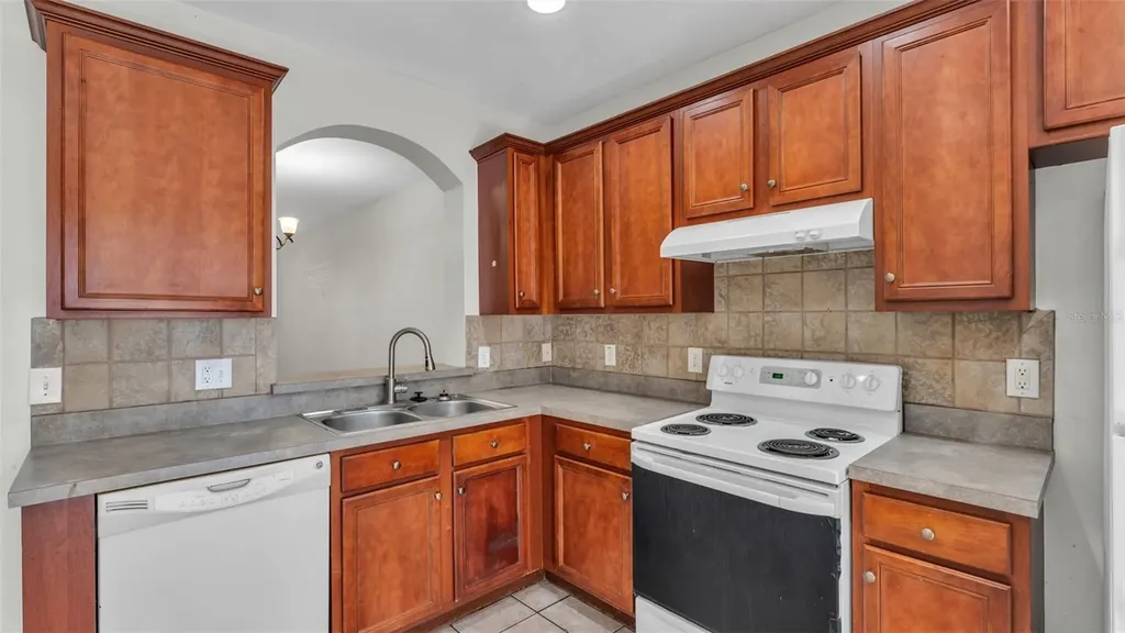 12403 Foxmoor Peak Drive Riverview FL 33579