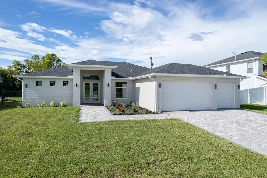 521 NW 5th Street Cape Coral FL 33993