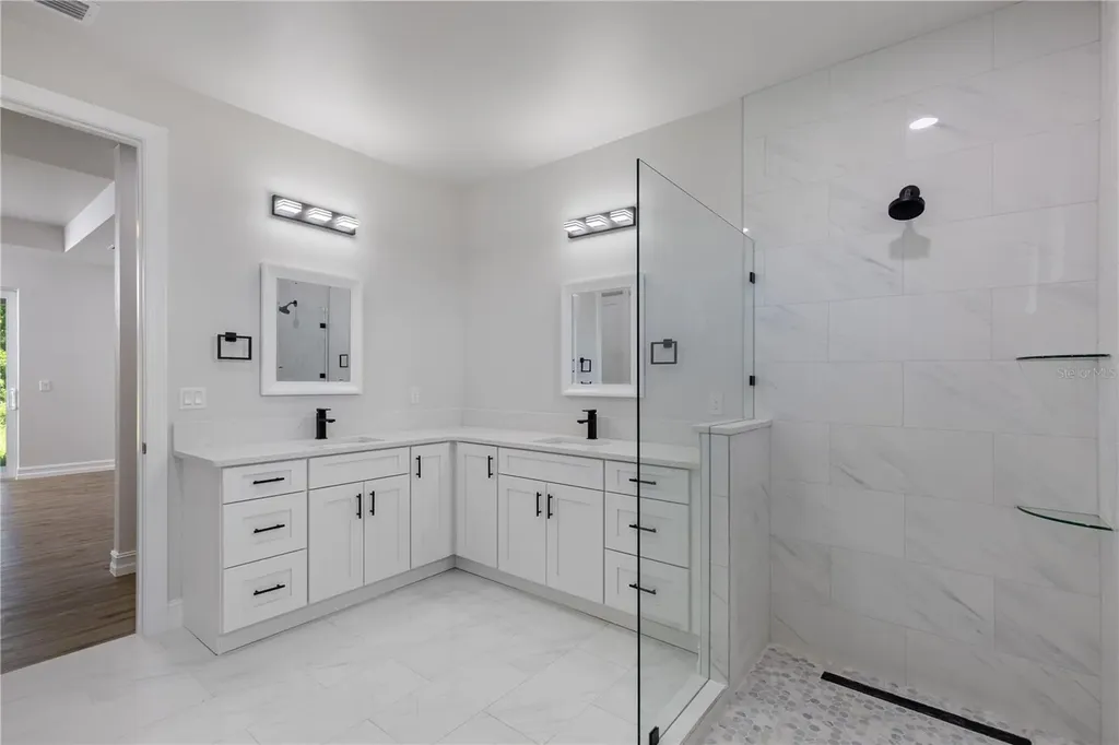 521 NW 5th Street Cape Coral FL 33993