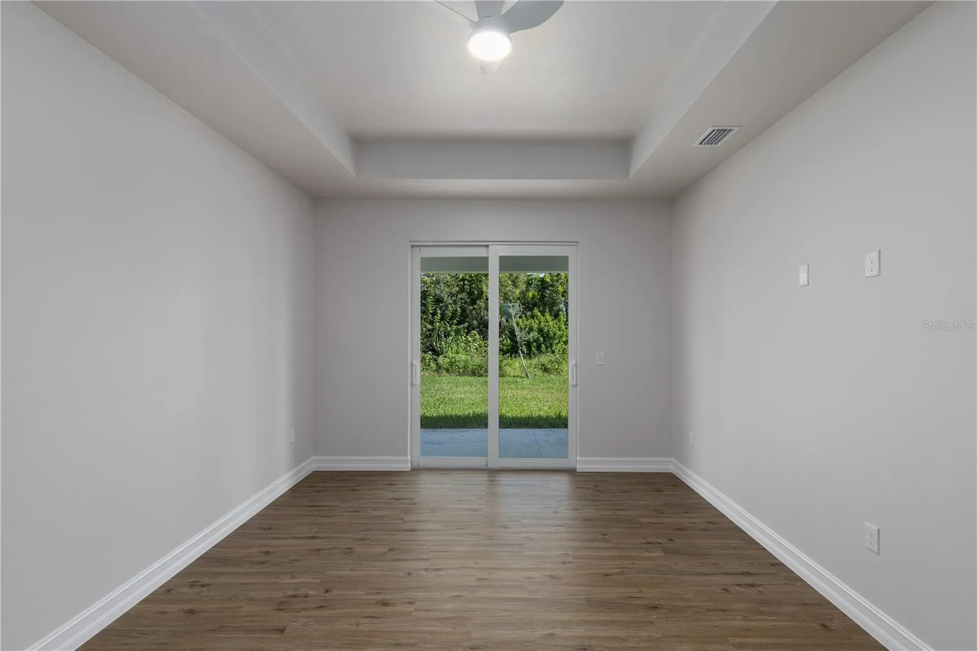 521 NW 5th Street Cape Coral FL 33993