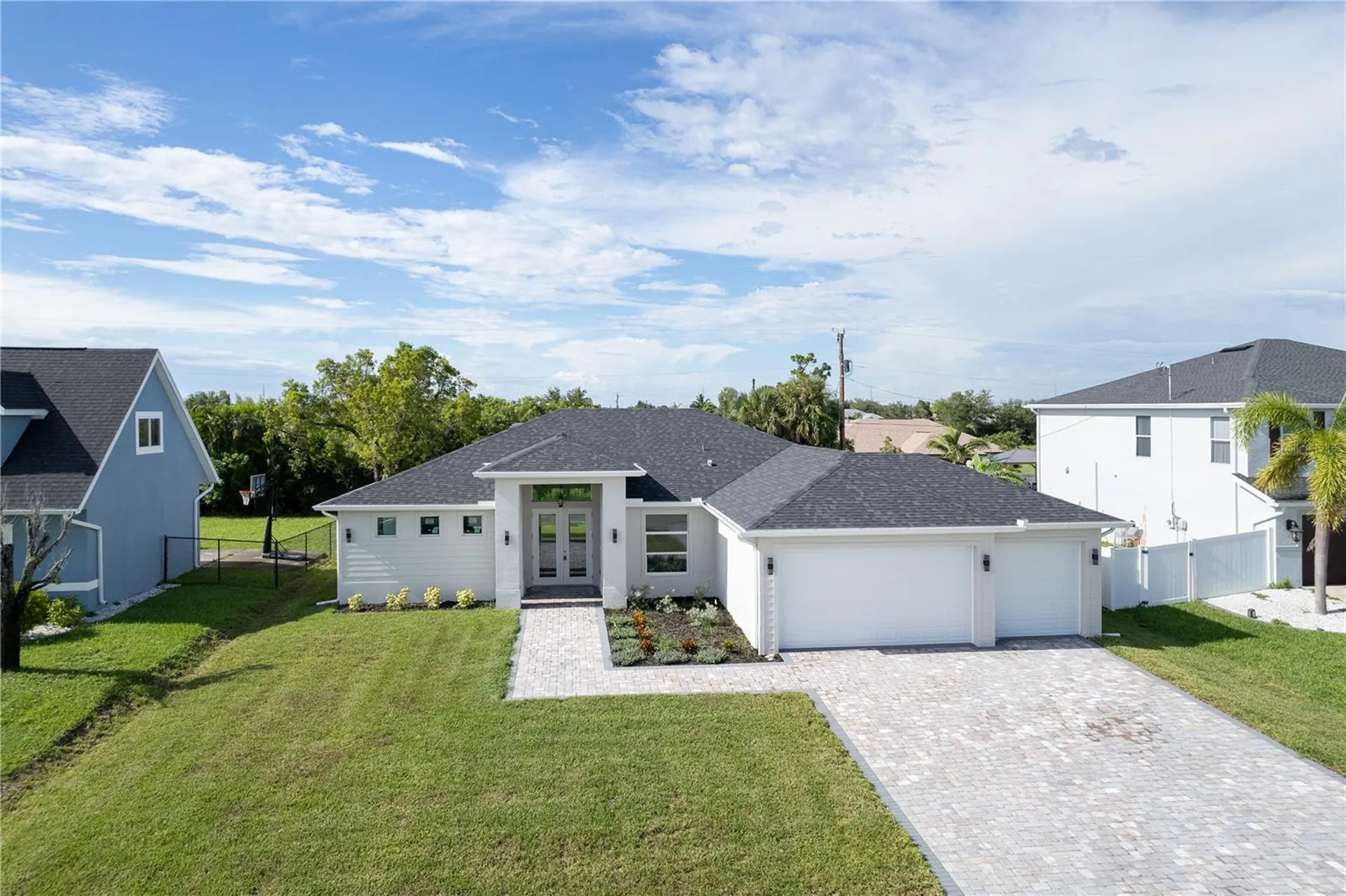 521 NW 5th Street Cape Coral FL 33993