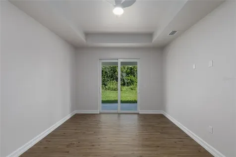 521 NW 5th Street Cape Coral FL 33993