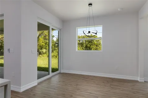 521 NW 5th Street Cape Coral FL 33993