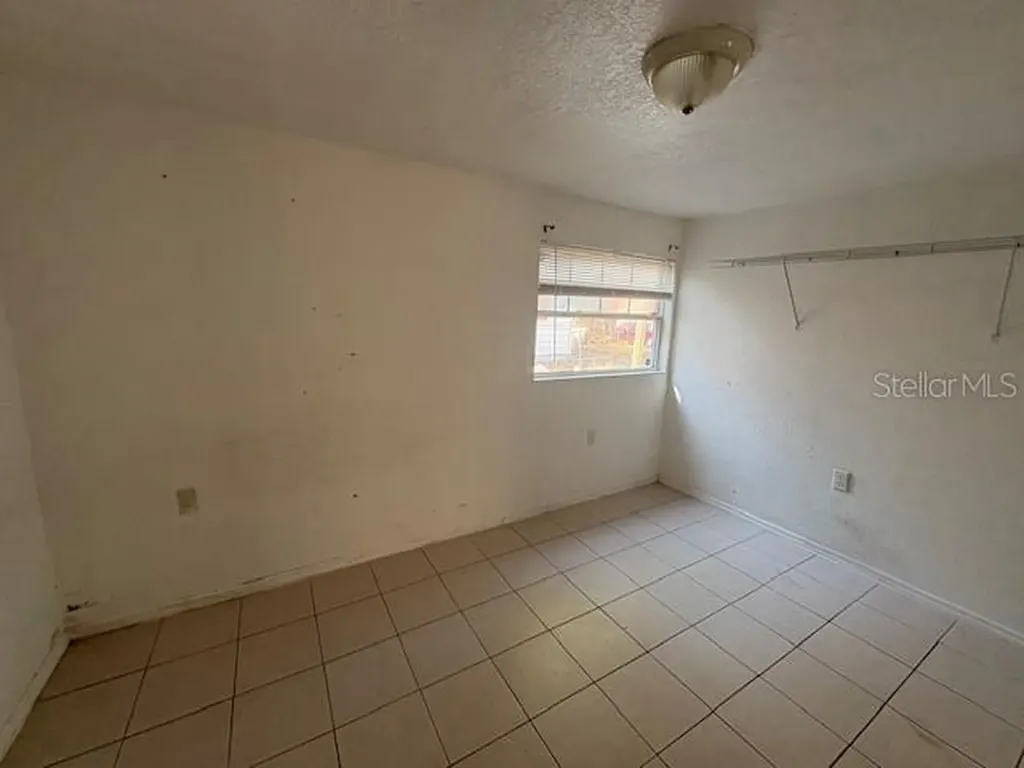 1672 10th Street Sarasota FL 34236