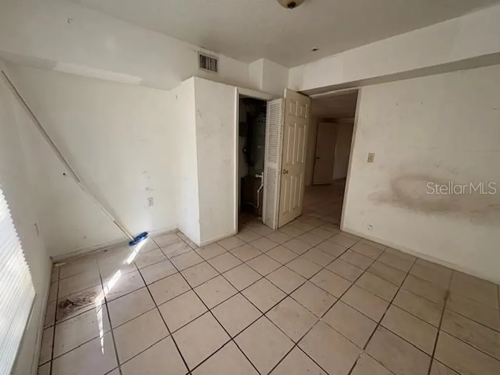 1672 10th Street Sarasota FL 34236