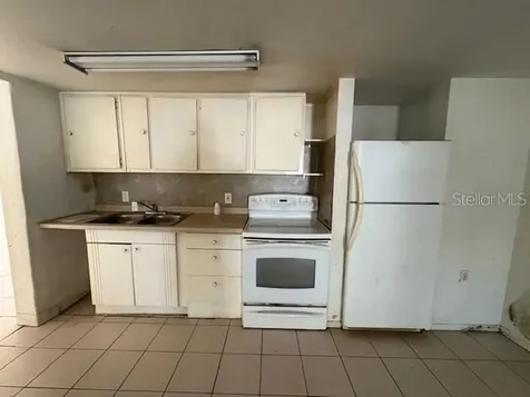 1672 10th Street Sarasota FL 34236