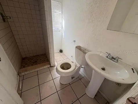 1672 10th Street Sarasota FL 34236
