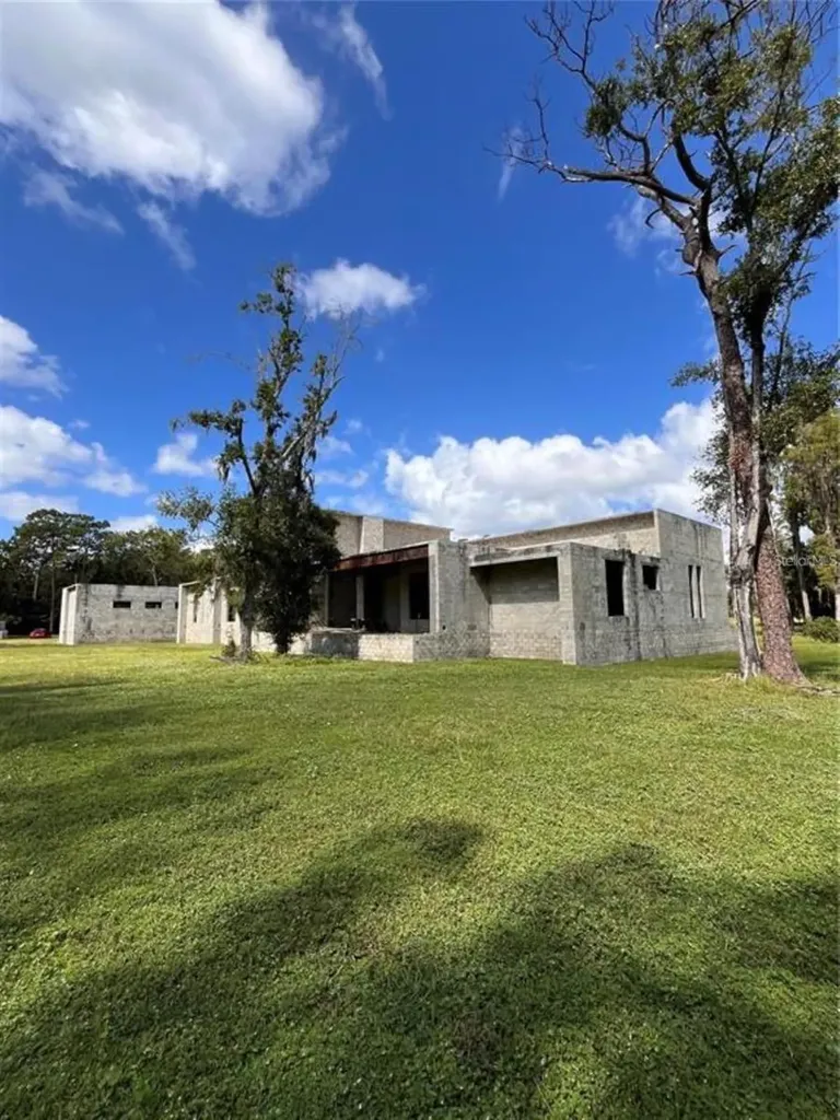 1029 Van Dyke Road Lutz FL 33548