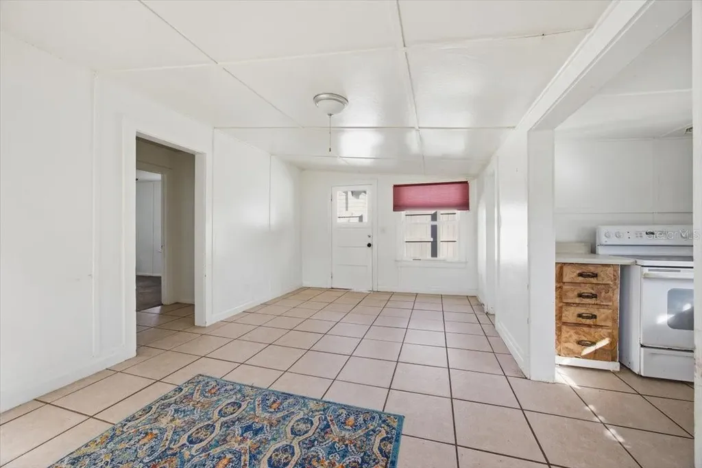 742 Hibiscus Avenue Lake Wales FL 33853