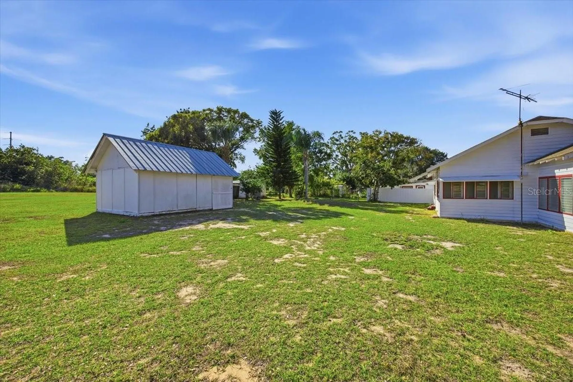 742 Hibiscus Avenue Lake Wales FL 33853