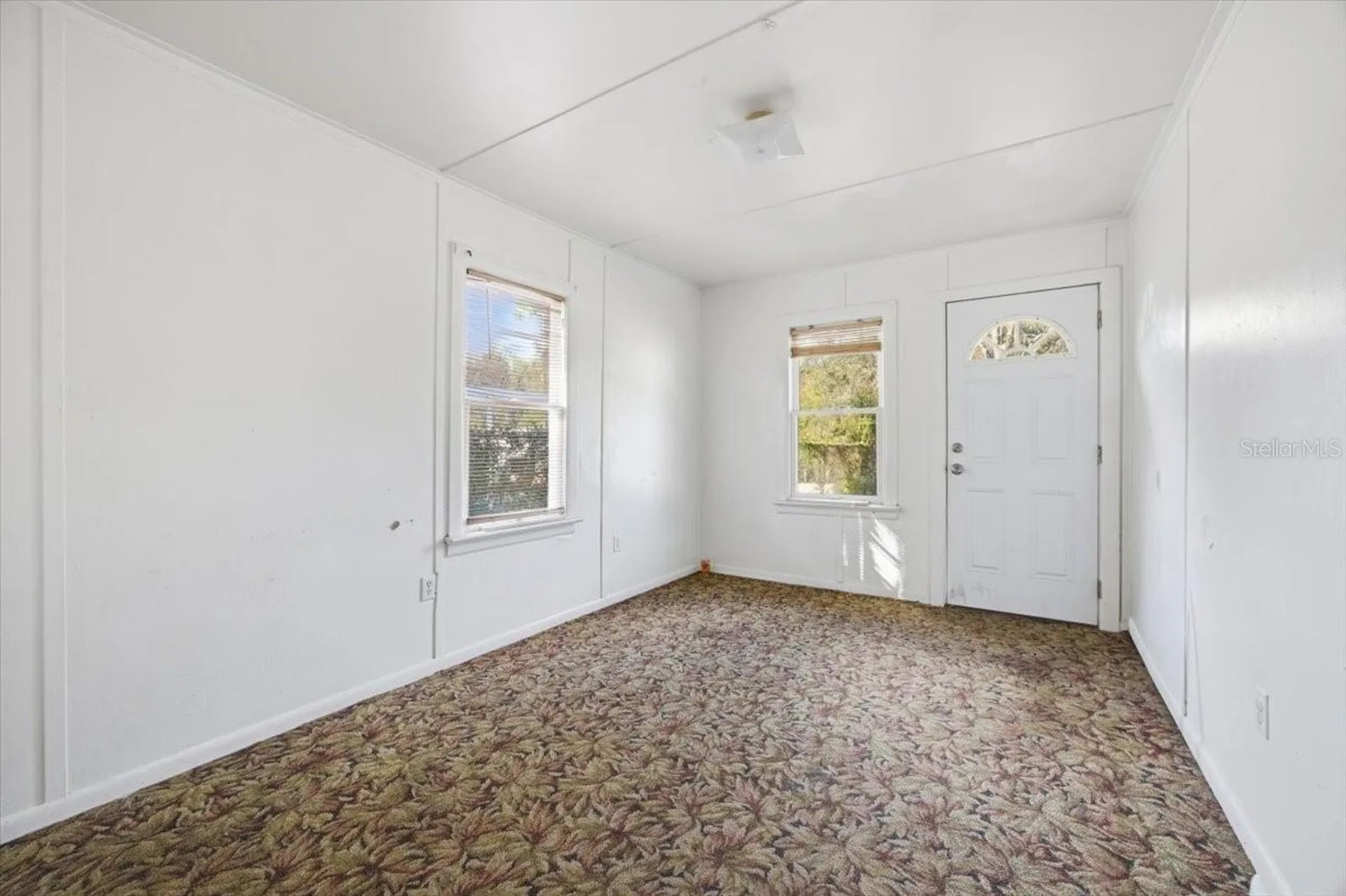 742 Hibiscus Avenue Lake Wales FL 33853