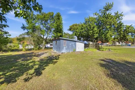 742 Hibiscus Avenue Lake Wales FL 33853