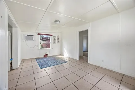 742 Hibiscus Avenue Lake Wales FL 33853