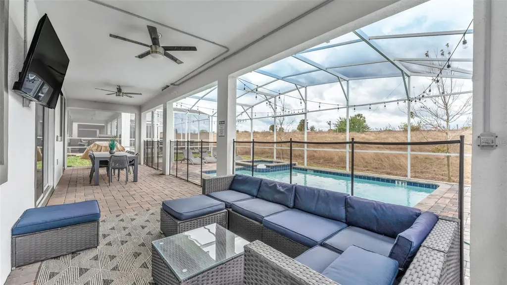 9238 Sommerset Hills Drive Davenport FL 33896