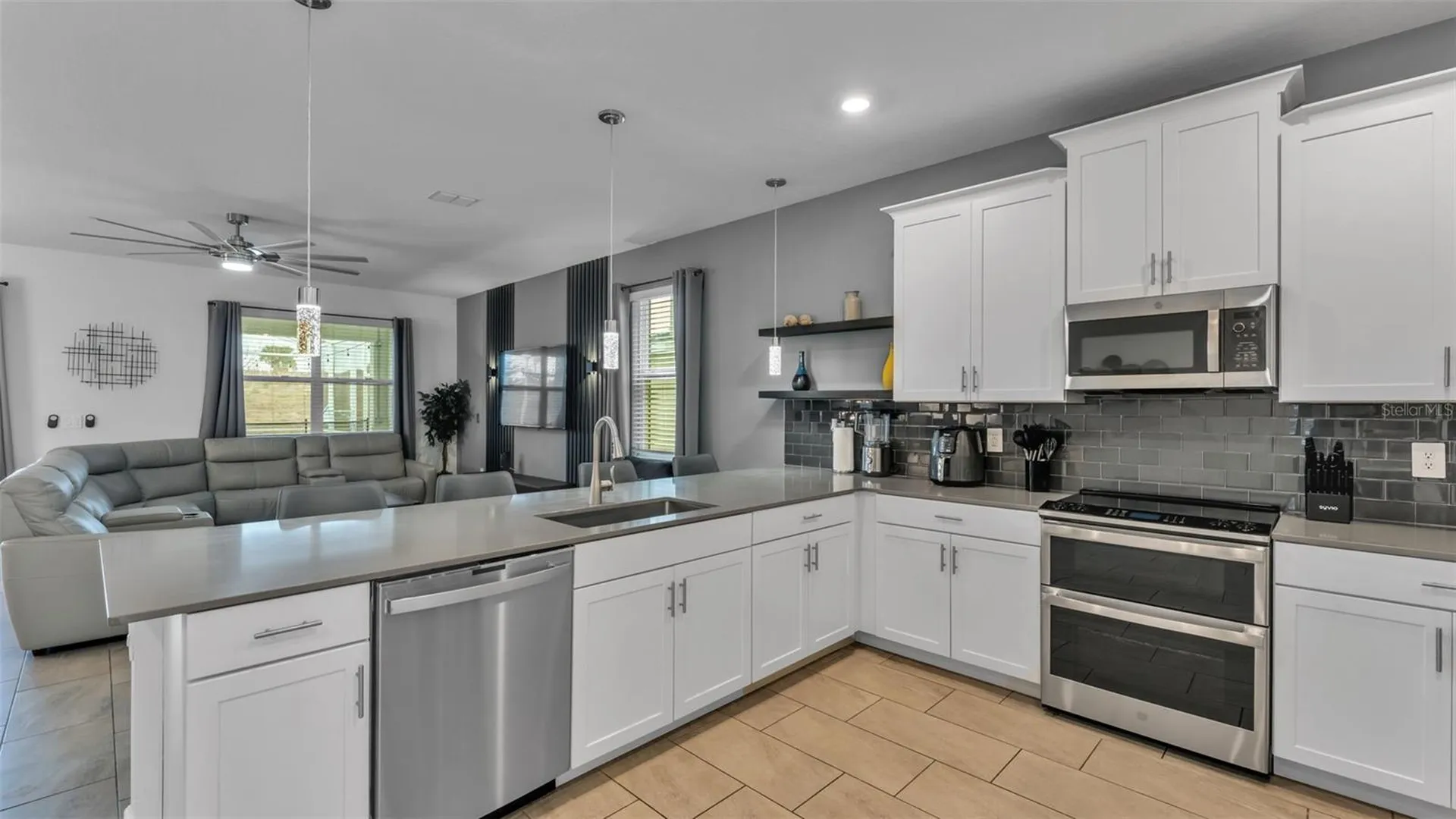 9238 Sommerset Hills Drive Davenport FL 33896