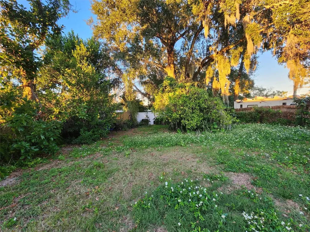 709 Alton Avenue Orlando FL 32804