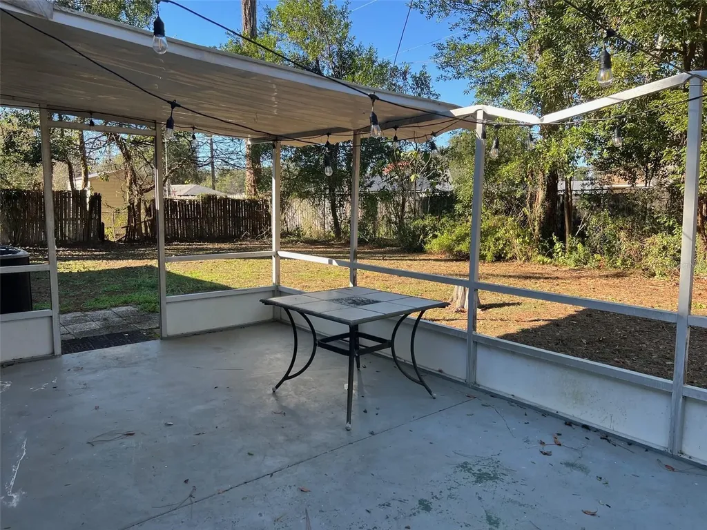 5701 SE 2nd Place Ocala FL 34480
