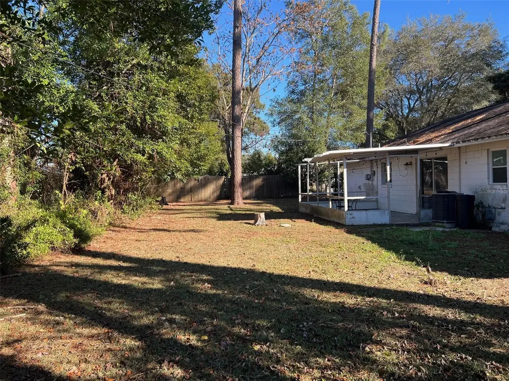 5701 SE 2nd Place Ocala FL 34480