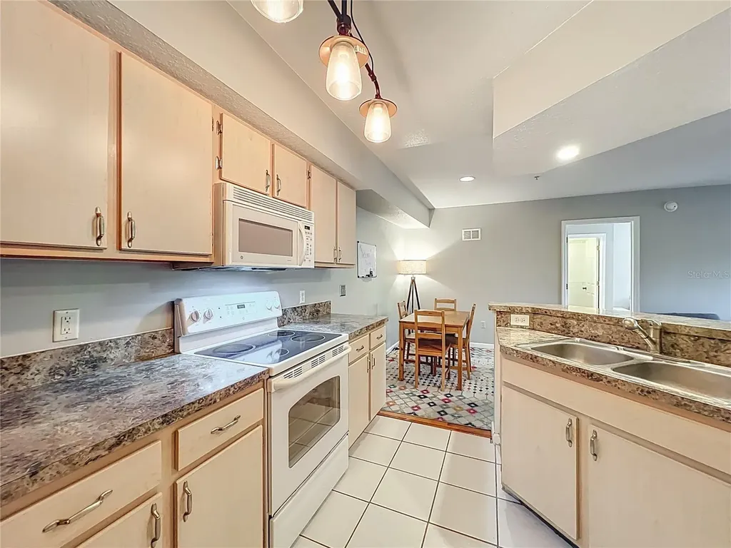 12602 Crest Springs Lane Orlando FL 32828