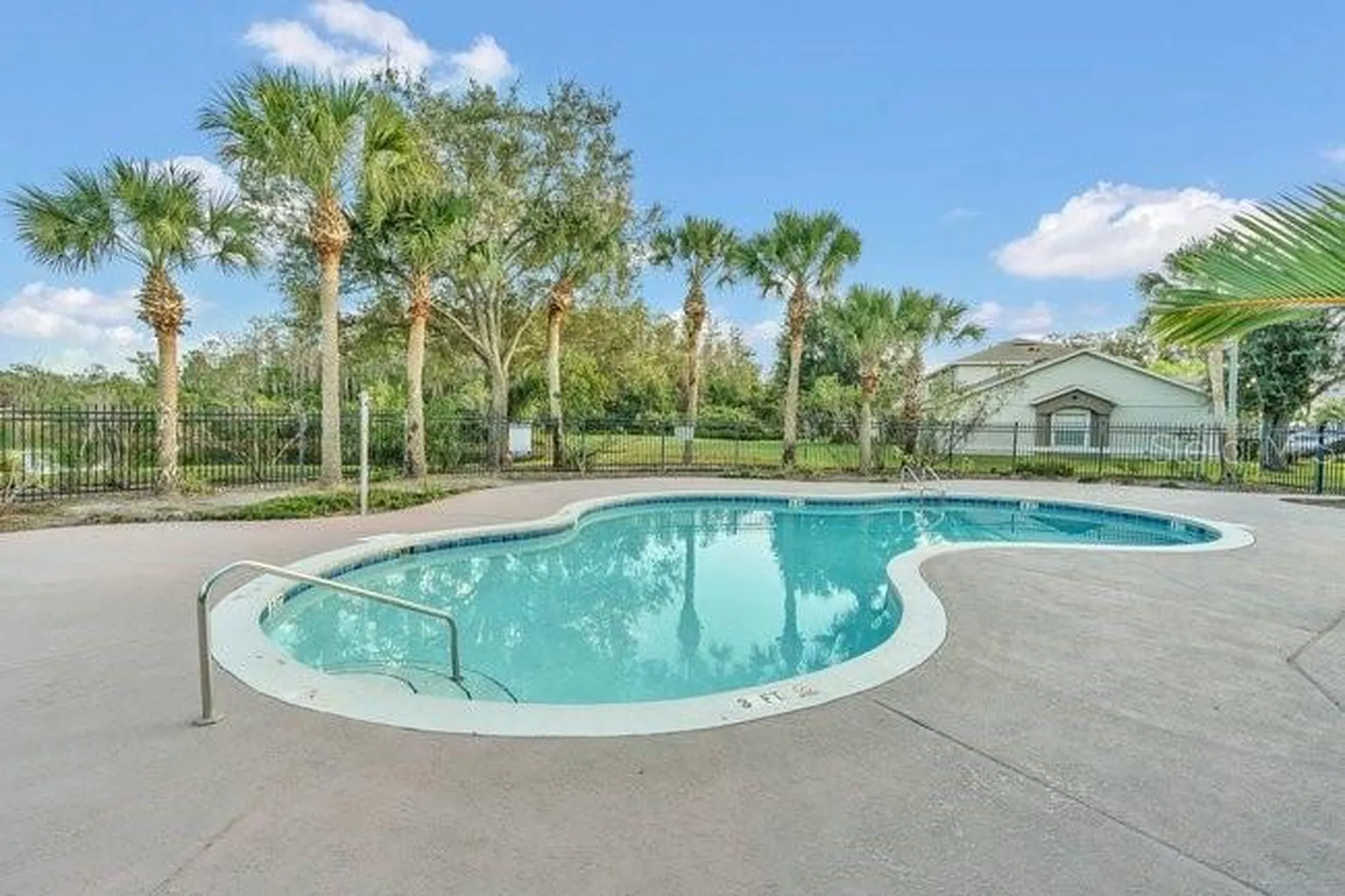14675 Laguna Beach Circle Orlando FL 32824
