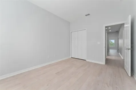 288 N Oak Avenue Sanford FL 32771