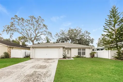 5015 E 111th Avenue Tampa FL 33617