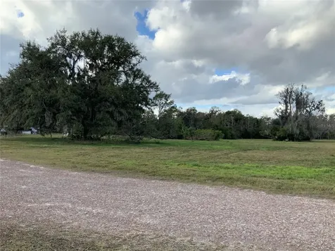 12301 Woodlea Road Tavares FL 32778