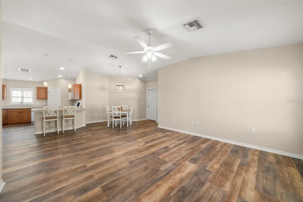 10433 High Grove Avenue Lake Placid FL 33852