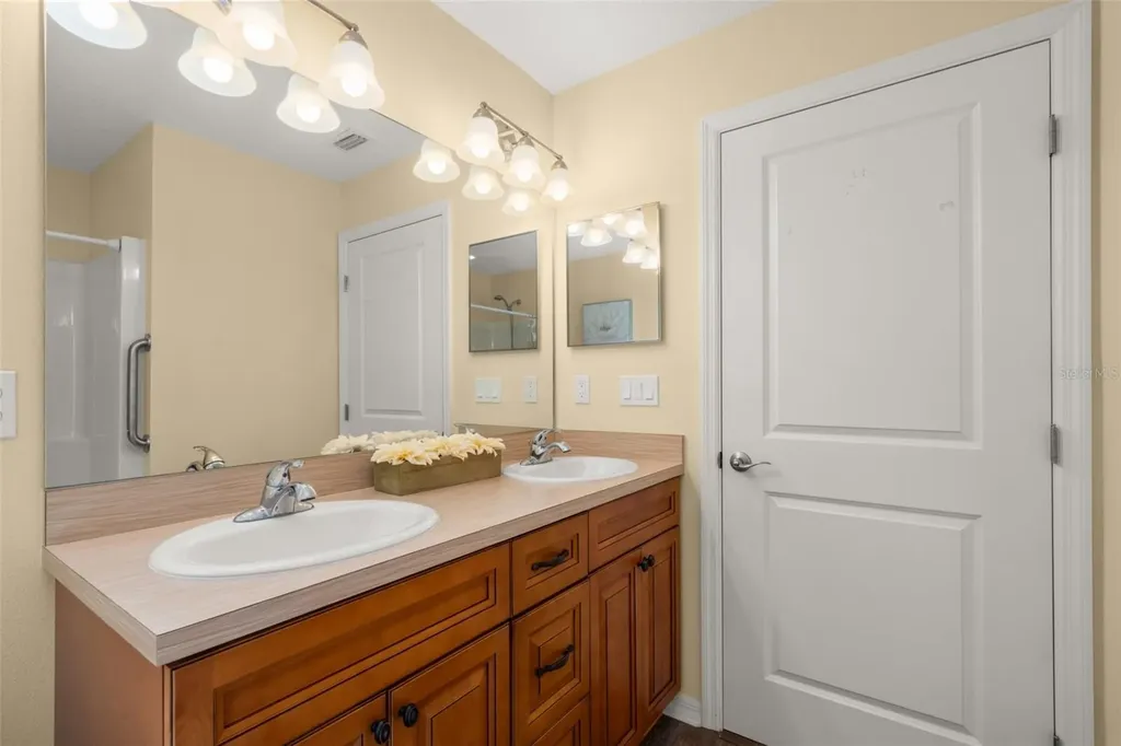 10433 High Grove Avenue Lake Placid FL 33852