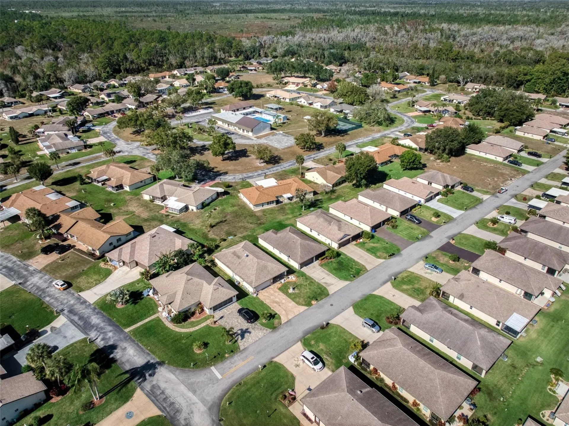 10433 High Grove Avenue Lake Placid FL 33852