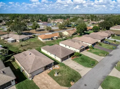 10433 High Grove Avenue Lake Placid FL 33852