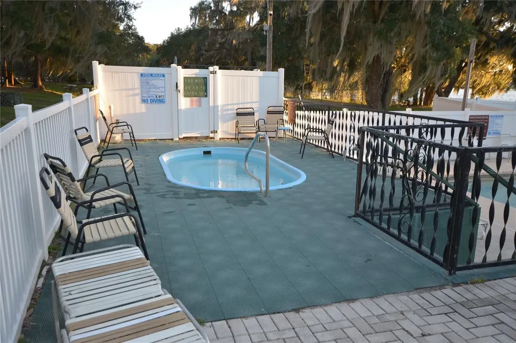 25144 NE 140th Loop Fort Mc Coy FL 32134