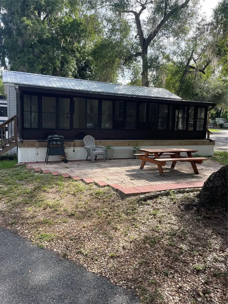 25144 NE 140th Loop Fort Mc Coy FL 32134