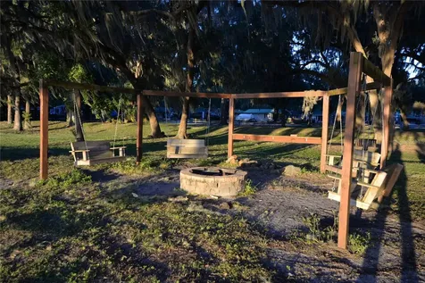 25144 NE 140th Loop Fort Mc Coy FL 32134