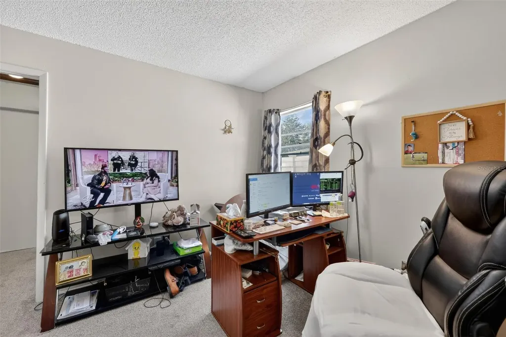 1535 Thistledown Drive Brandon FL 33510