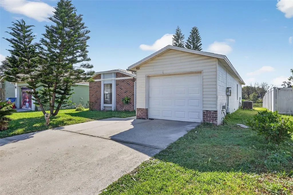 1535 Thistledown Drive Brandon FL 33510
