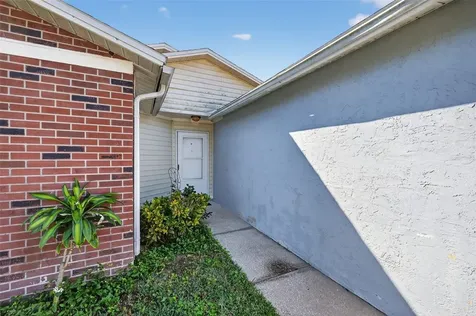 1535 Thistledown Drive Brandon FL 33510