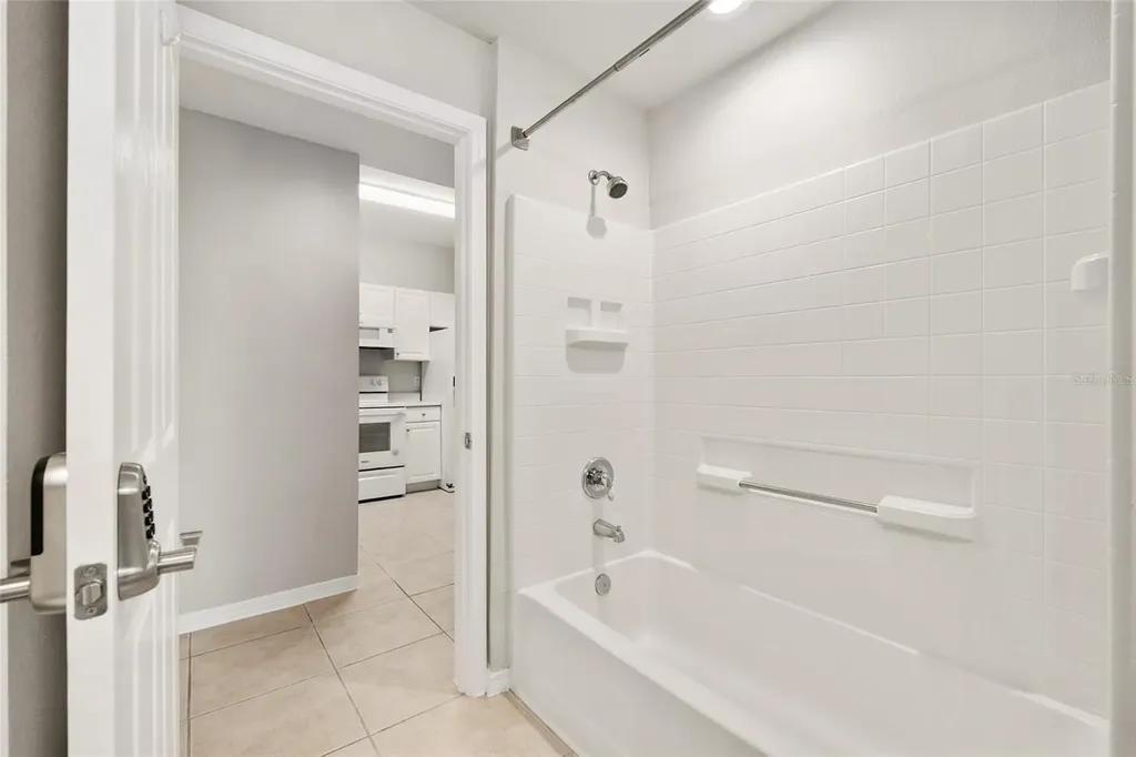 2291 NW 16th Terrace Gainesville FL 32605