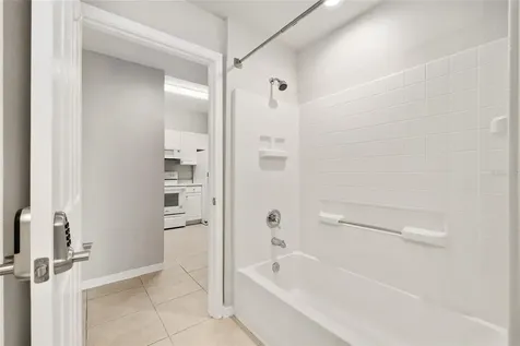 2291 NW 16th Terrace Gainesville FL 32605